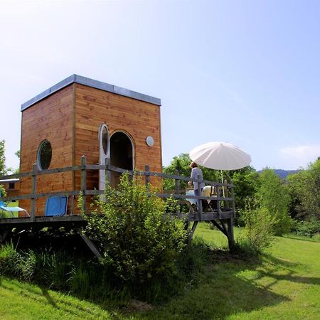 Les Roulottes Et Cabanes Du Livradois Cunlhat Buitenkant foto