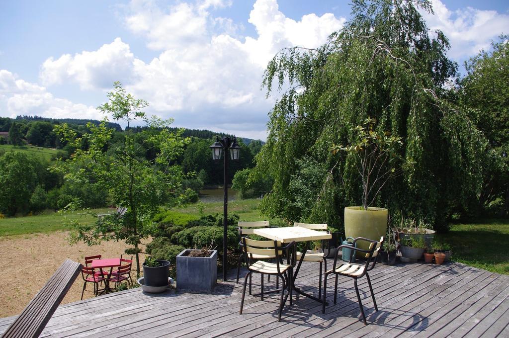 Les Roulottes Et Cabanes Du Livradois Cunlhat Buitenkant foto